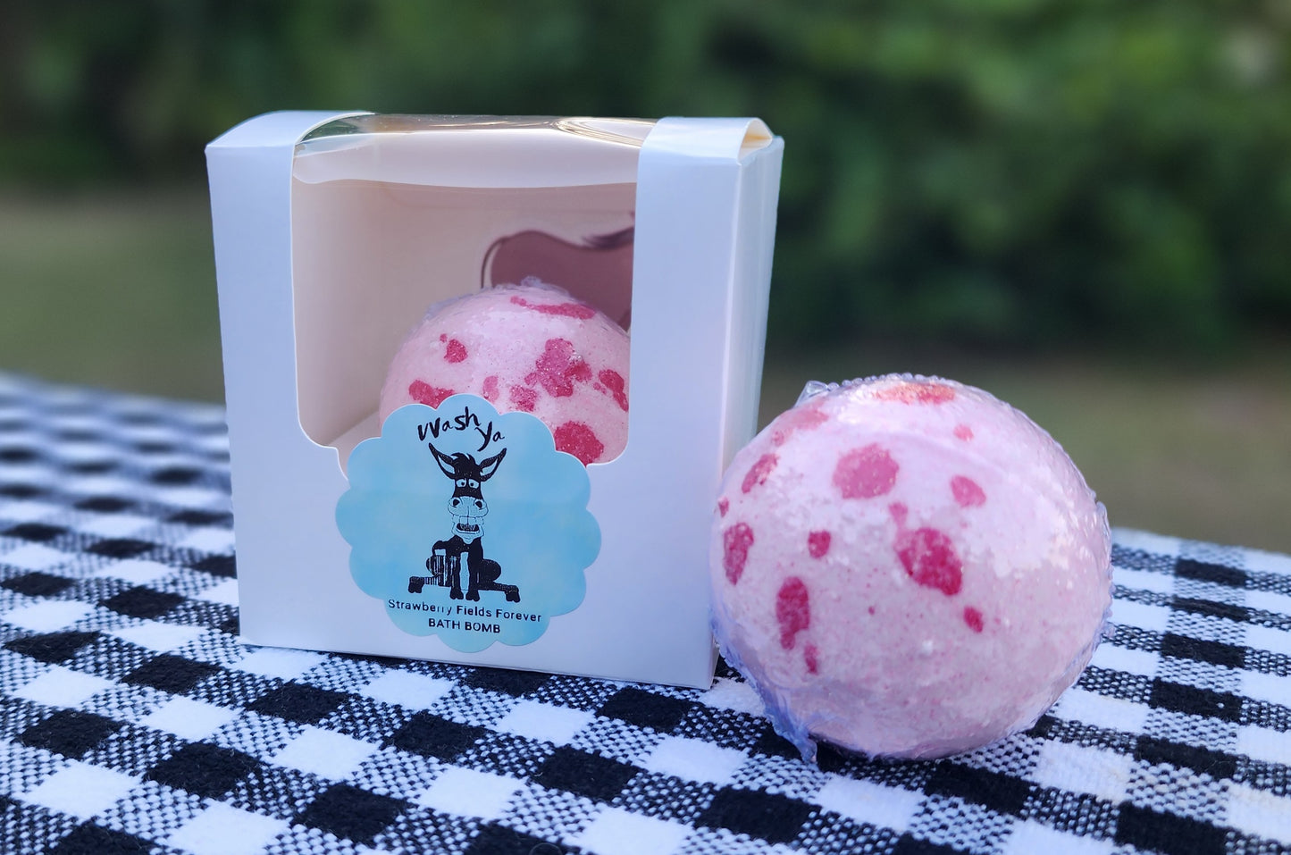 Strawberry Fields Forwver Bath Bomb